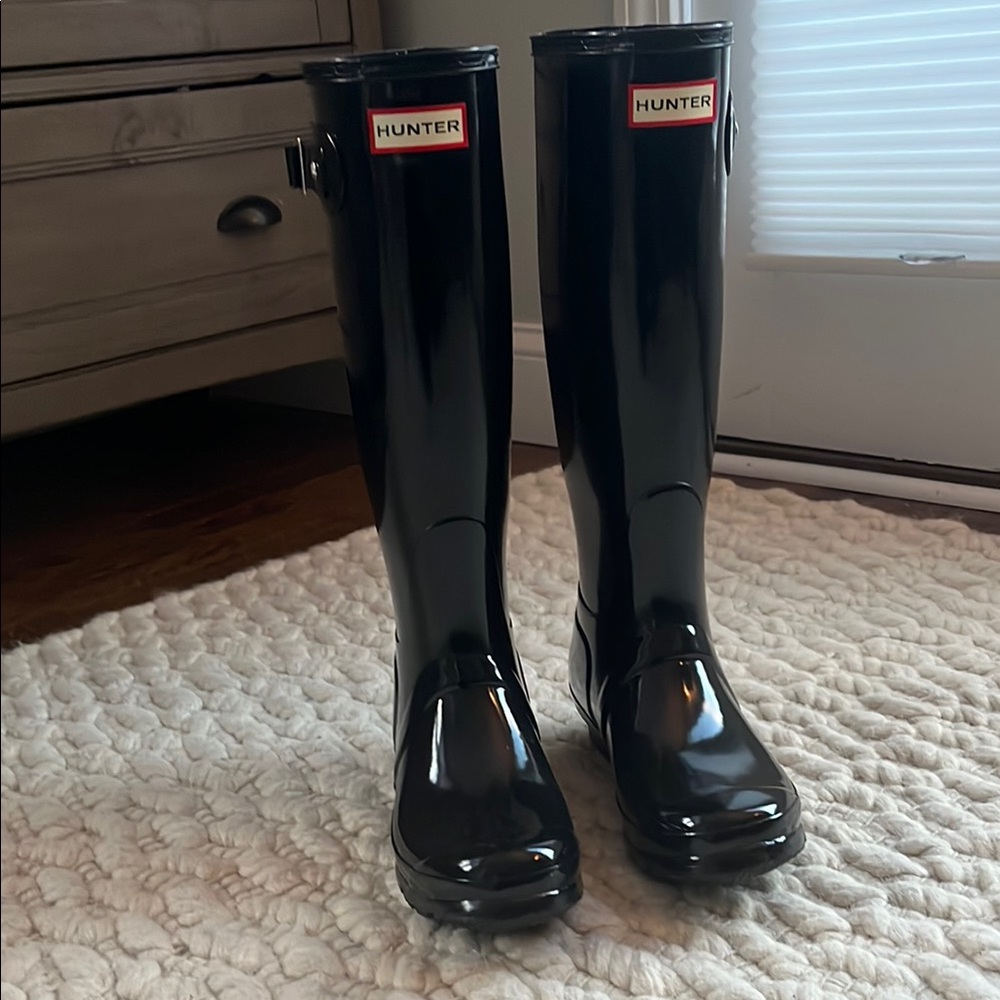 Hunter Black Tall Rain Boots